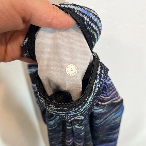 Lululemon TropSpeed Wunder Tight Nulux Tropics under Blue Black leggings Size 4 - Picture 10 of 10